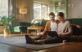 Eigentümern von Immobilien winken 2024 trotz Haushaltssperre viele Förderungen, wenn sie ihre Energie- und Wärmewende umsetzen möchten.
