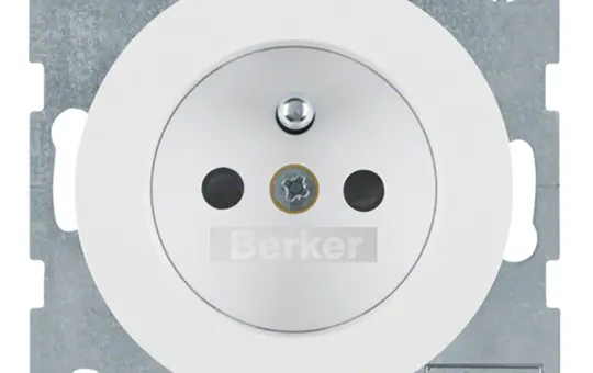 BERKER internationale Steckdose R.1/R.3 