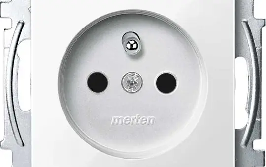 MERTEN internationale Steckdose System M 