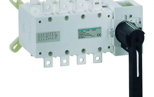HAGER Lastumschalter 4P modular 