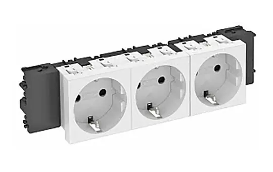 OBO BETTERMANN 6120382 SCHUKO-Steckdose Modul 45 connect 3-fach, Berührungsschutz | reinweiß