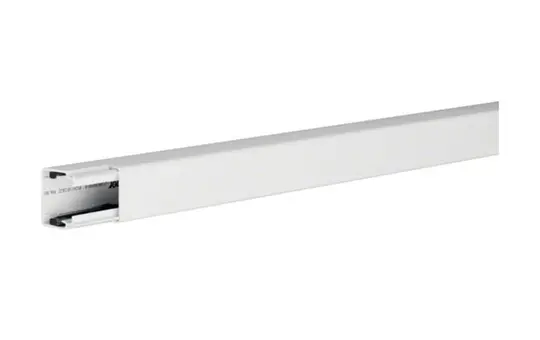 HAGER LF3003009016 tehalit Leitungsführungskanal komplett Kunststoff | verkehrsweiß | 30x30 mm