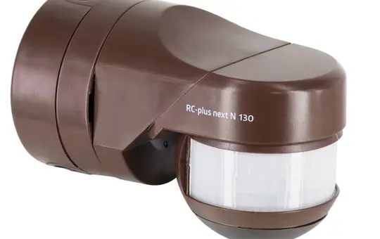 B.E.G. 93324 Bewegungsmelder RC plus next N 130° | braun