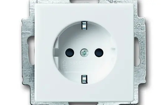 BUSCH-JAEGER 20EUCBLI-84 SCHUKO-Steckdose Future Orientierungslicht | studioweiß