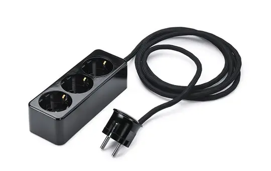THPG 100854 Dreifach Tischsteckdose Duroplast schwarz Kabel schwarz, Winkelstecker | schwarz