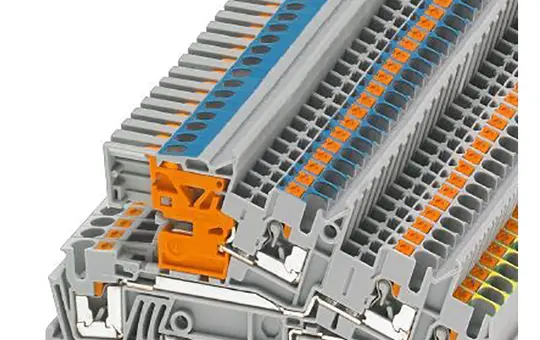 PHOENIX 3213946 Installationsetagenklemme PTI PE, L, NT (VPE 50) | grau | 2,5 mm²