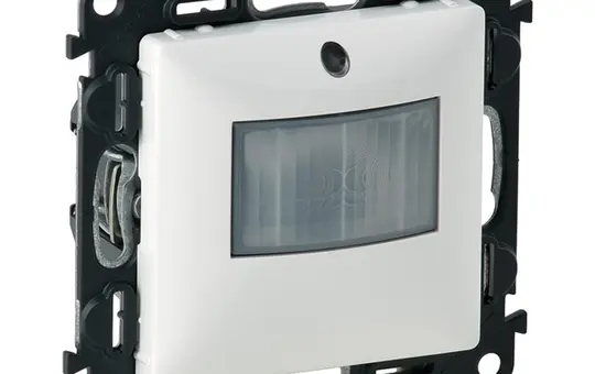 LEGRAND 752173A Bewegungsmelder Valena Life 3-Leiter | ultraweiß