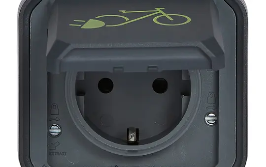 LEGRAND 069784L SCHUKO-Aufputzsteckdose Plexo New für Fahrräder | anthrazit