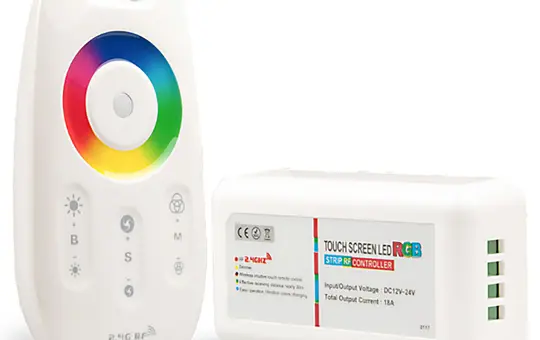 ISOLED 111802 LED-Controller PWM RGB, 3 x 4 A, Fernbedienung