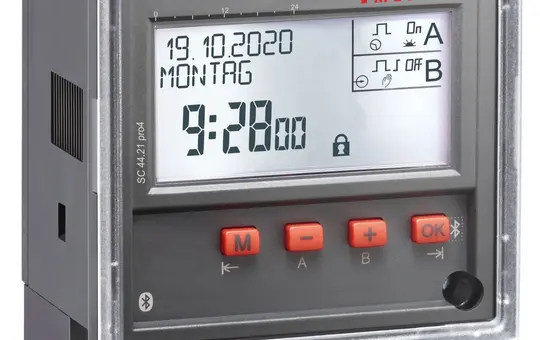 MÜLLER SC 44.21 pro4 digitale Zeitschaltuhr pro4, 2 Kanäle, Woche, BT, 12 V, Schalttafel