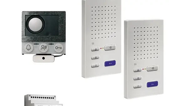 TCS PAIF020/004 Audio-Set Einbaulautsprecher 2 WE, 2 Freispr. ISW3030
