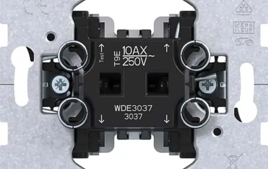 HAGER WDE3037 Wippschalter Kreuzschalter, 10 AX