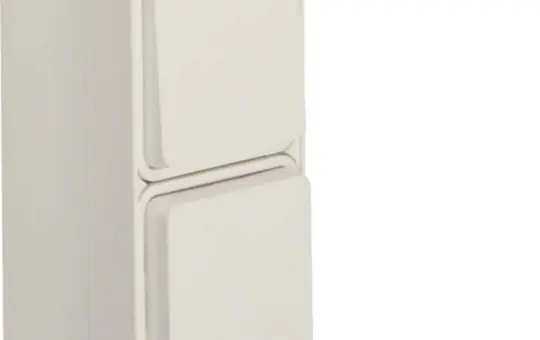 HAGER WNC080B SCHUKO Aufputzkombination IP55 W.1 Wechselschalter/Steckdose | polarweiß