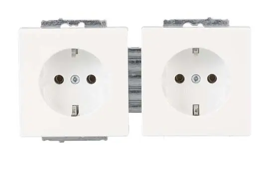 BUSCH-JAEGER 20-2EUC-84 SCHUKO-Steckdose Future 2-fach, durchverdrahtet | studioweiß