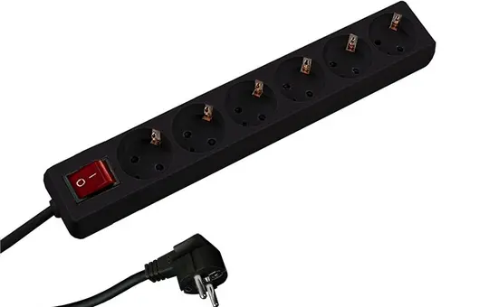 BACHMANN 381.144S Steckdosenleiste SELLY 6-fach mit Ein-/Ausschalter | schwarz | 1,50 m