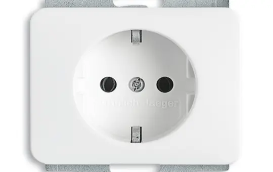 BUSCH-JAEGER 20EUC-24G SCHUKO-Steckdose Alpha Standard | studioweiß hochglanz