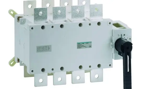 HAGER HI464 Lastumschalter 4P modular 1600 A