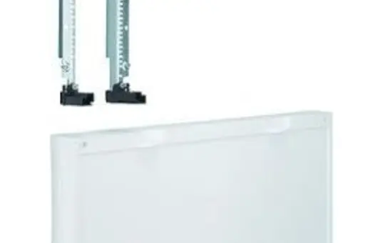 HAGER UD32F1 Baustein universN leer, geschlossen | 450x500 mm