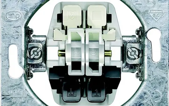 SIEMENS 5TA2154 Jalousieschalter 2-fach