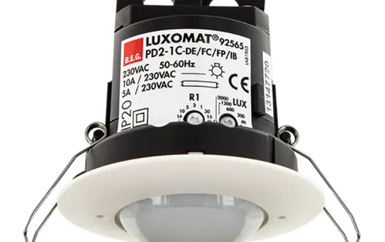 B.E.G. 92565 LUXOMAT Deckenpräsenzmelder PD2-M-1C Deckeneinbau