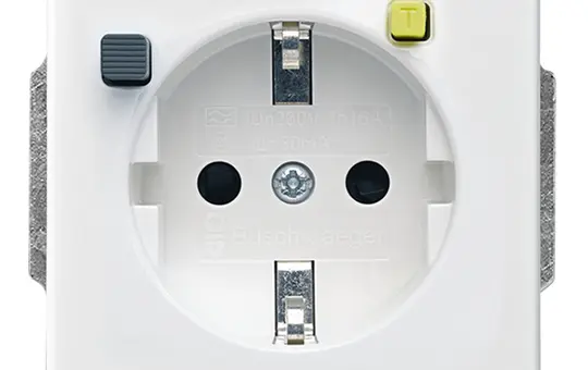 BUSCH-JAEGER 3120EUCB-84 SCHUKO-Steckdose Future FI-Schutzschalter | studioweiß