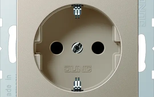 JUNG A1520KICH SCHUKO-Steckdose A/AS Berührungsschutz | champagner