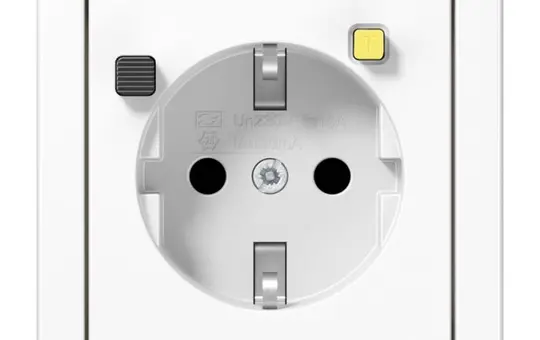JUNG LS5520.30WW SCHUKO-Steckdose LS FI-Schutzschalter, Berührungsschutz | alpinweiß