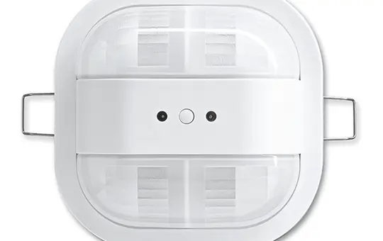 BUSCH-JAEGER 6131/50-24 KNX-Präsenzmelder 30 m, Corridor | studioweiß matt