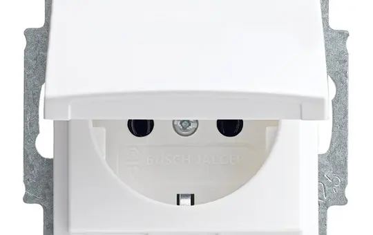 BUSCH-JAEGER 20EUK-914 SCHUKO-Steckdose Balance Klappdeckel | alpinweiß