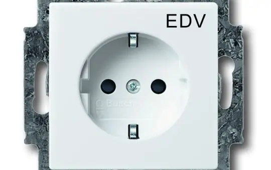 BUSCH-JAEGER 20EUCKS/DV-84 EDV-Steckdose Future EDV, Berührungsschutz | studioweiß