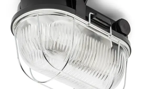 THPG 100501 Kellerleuchte Bakelit oval groß