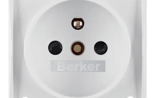 BERKER 961952502 internationale Steckdose Integro Flow FR/BE | polarweiß matt