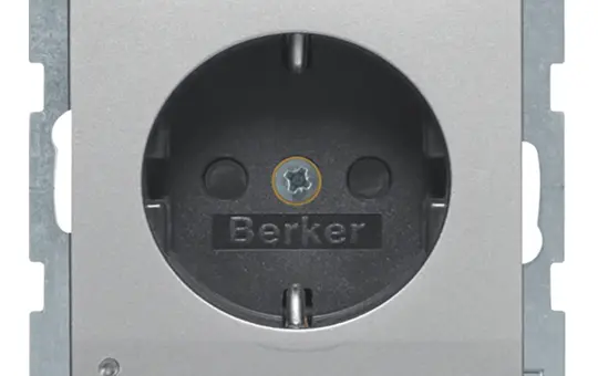 BERKER 41096084 SCHUKO-Steckdose Q.1/Q.3 Orientierungslicht | alu samt