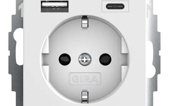 GIRA 245927 SCHUKO-Steckdose System 55 USB-A/C, Berührungsschutz | reinweiß seidenmatt