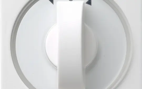 GIRA 066627 Abdeckung mit Knebel System 55 Pfeile | reinweiß seidenmatt
