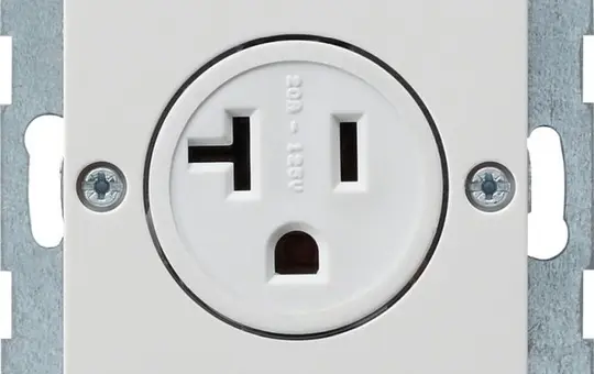 GIRA 048703 internationale Steckdose System 55 US NEMA, 20 A | reinweiß glänzend