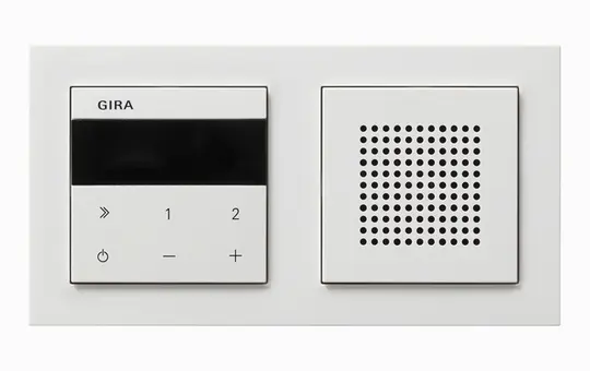 GIRA 232029 Unterputz-Radio-Set E2 IP | reinweiß glänzend