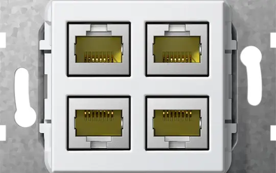 GIRA 569803 Kommunikationseinsatz 4 x RJ45, Kupplung | reinweiß glänzend