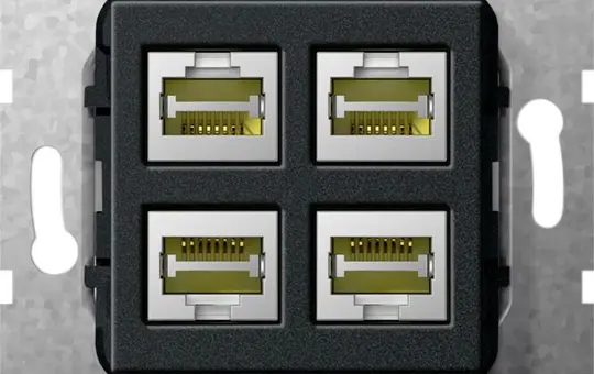 GIRA 569810 Kommunikationseinsatz 4 x RJ45, Kupplung | schwarz matt