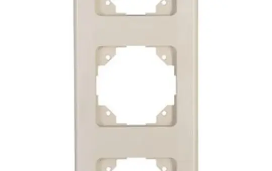 KOPP 303301071 Abdeckrahmen EUROPA 3-fach | cremeweiß