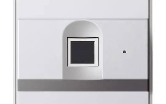 GIRA 261766 Keyless-In Fingerscanner TX_44 reinweiß