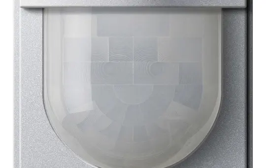 GIRA 537565 Bewegungsmelderaufsatz System 3000 TX_44 2,20 m, Standard | alu