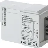 SIEMENS 5WG1513-4DB23 Schaltaktor-Modul 3-fach, 6 A