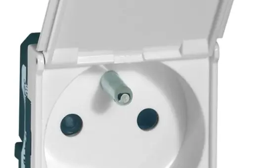 LEGRAND 077119 internationale Steckdose Mosaic FR/BE, Klappdeckel | weiß