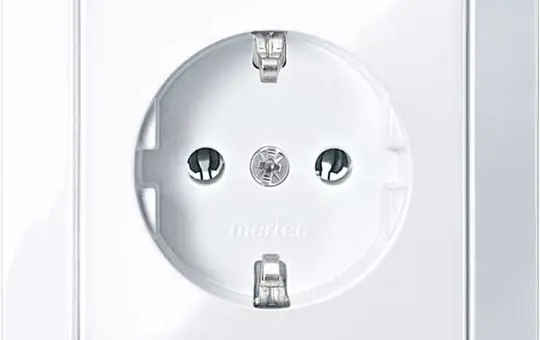 MERTEN MEG2301-1025 SCHUKO-Steckdose komplett 1-M 1-fach | aktivweiß glänzend