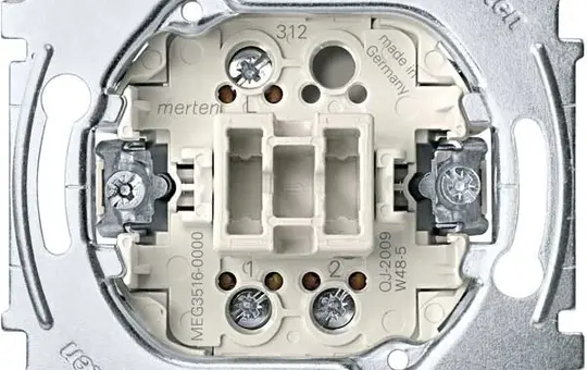 MERTEN MEG3516-0000 Wippschalter Wechselschalter, 16 A, Schraubklemmen