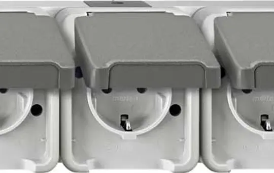 MERTEN MEG2391-8029 SCHUKO-Steckdose AQUASTAR 3-fach, waagerecht | lichtgrau