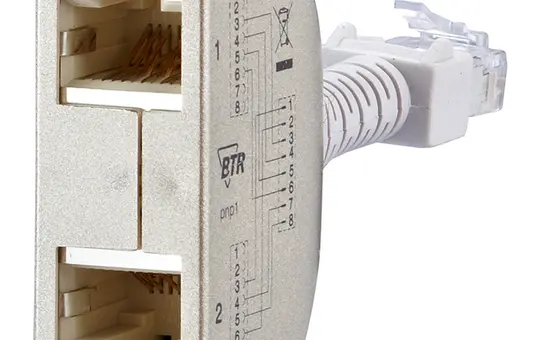 METZ CONNECT 130548-01-E Cable-sharing Adapter Standard