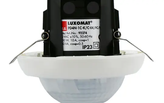 B.E.G. 92274 LUXOMAT Deckenpräsenzmelder PD4 1-fach, DE, Korridor