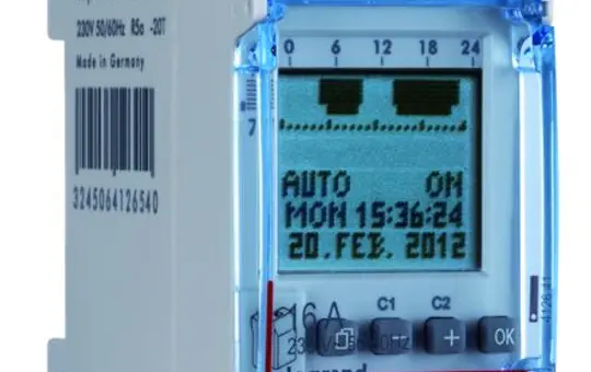 LEGRAND 412654 Verteilerschaltuhr AlphaRex³ digital